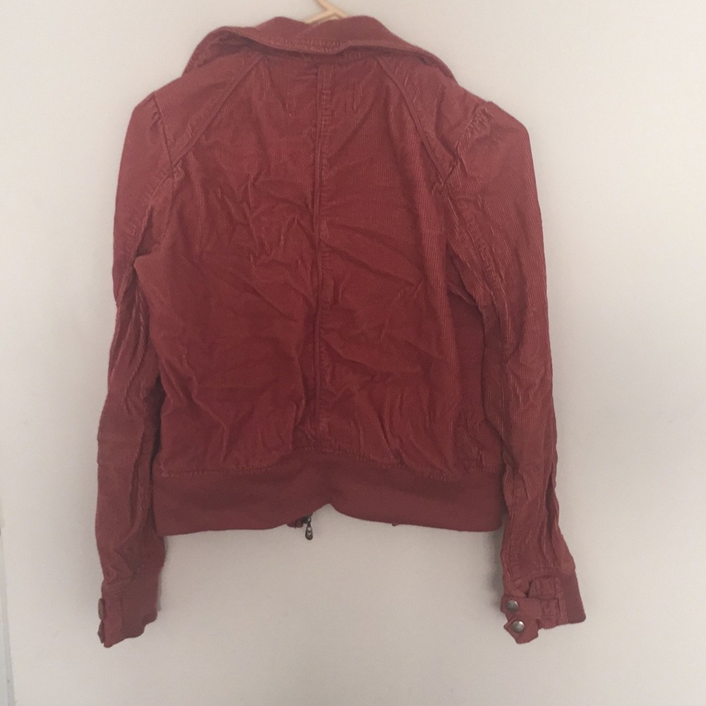 Jacket - Picture 5 of 7
